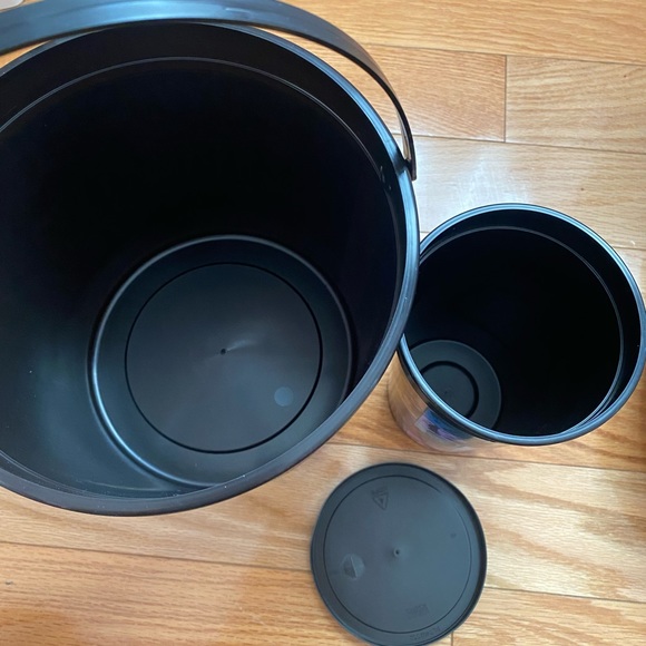 RARE LIMITED EDITION brand new taylor swift eras tour bucket and cup - Picture 2 of 2